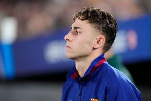 世体：弗里克上强度一日两练，费尔明仍未能参与巴萨合练